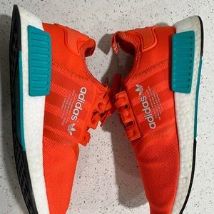 Nice pair of Mens Adidas Die Weltmarke mit 3 Size 11